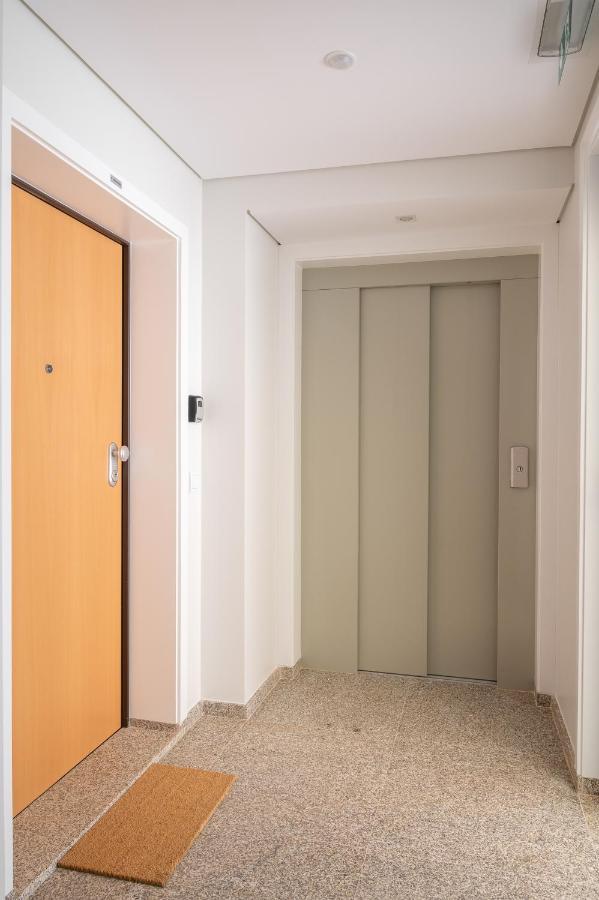 Strelitzia Apartment, By Bolhao Residences OOporto Exterior foto